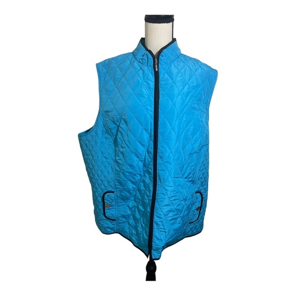 Southern lady quilted new plus size best front pockets. Light blue size 2X. - Picture 2 of 12